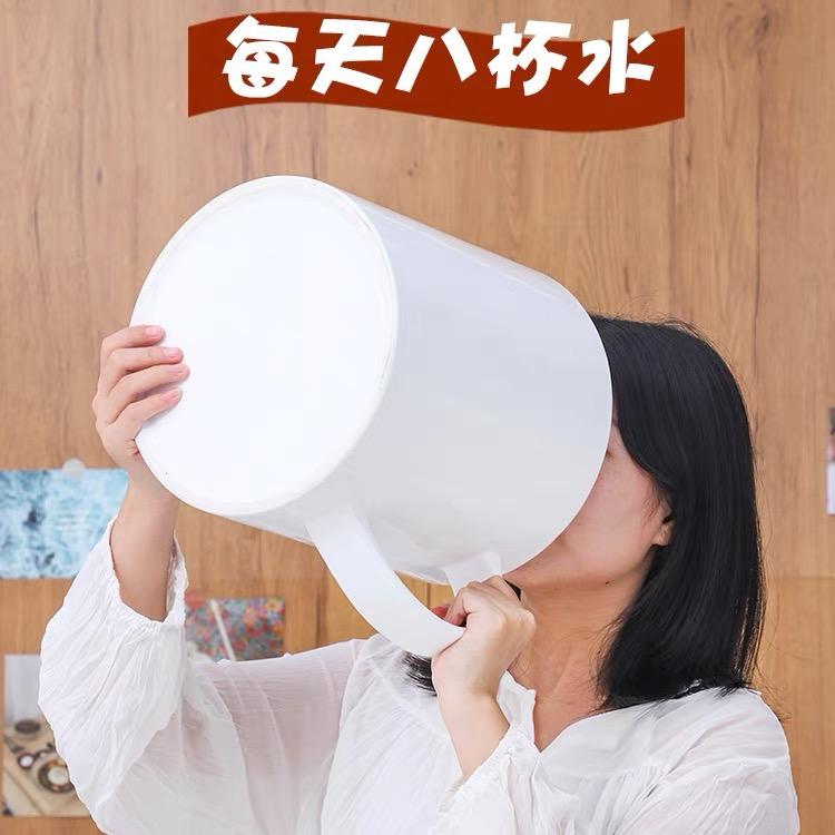 大理知名博主威五拾