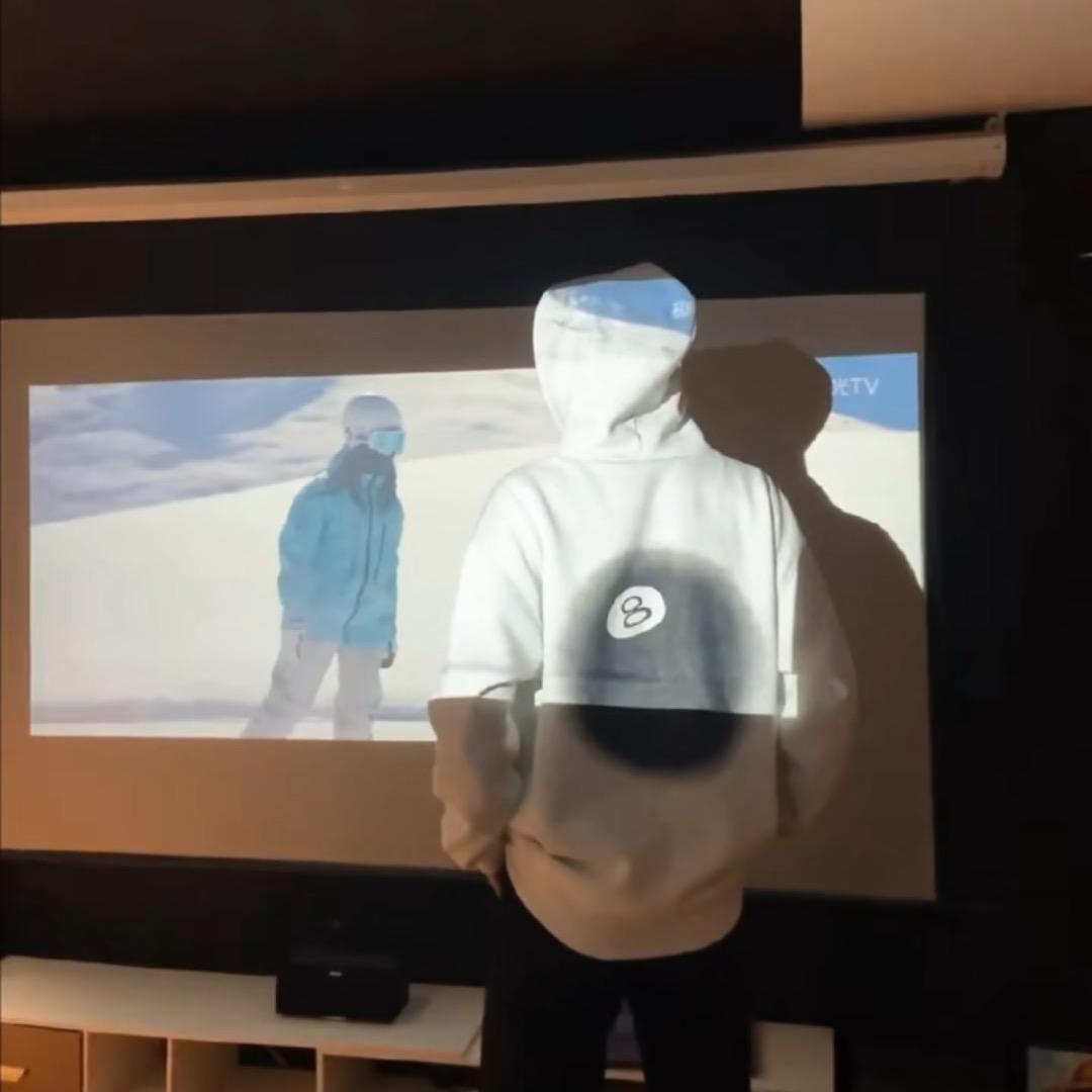 EV7.