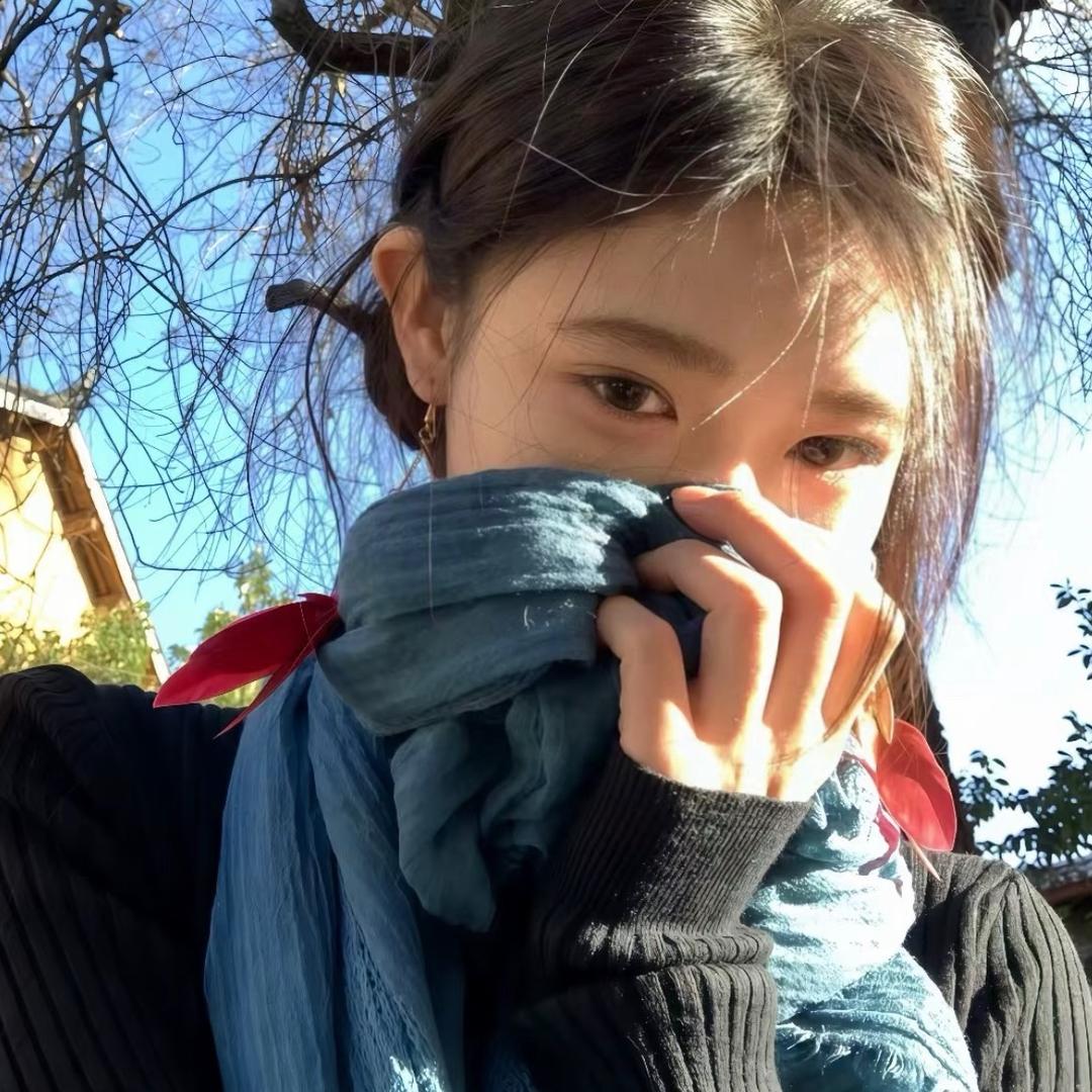 想喝🧊拿铁头像