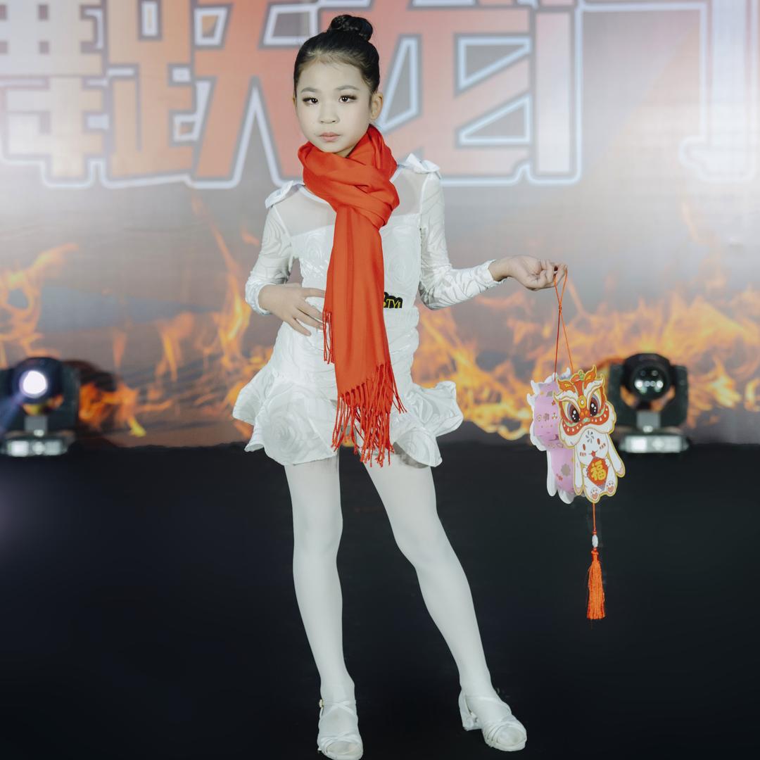 海豚贝贝