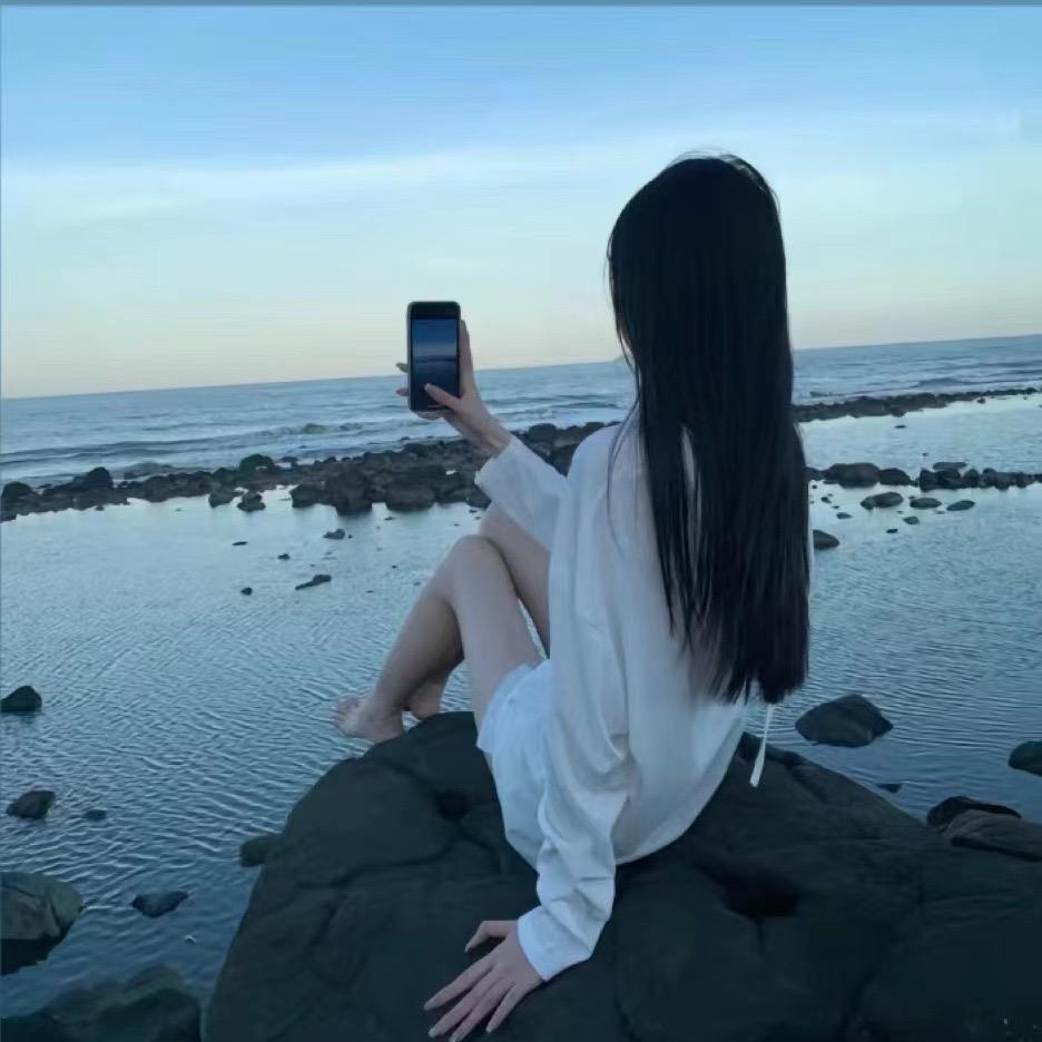 @小露酱