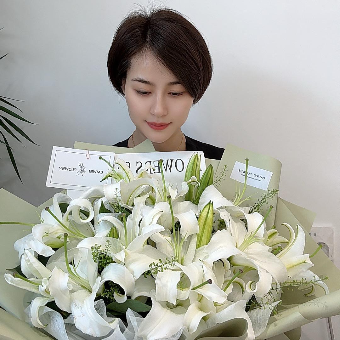 美业美芭娟子