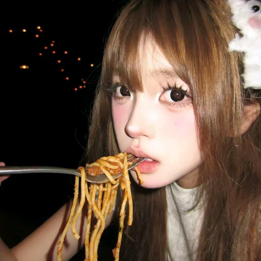 初栗姩姩