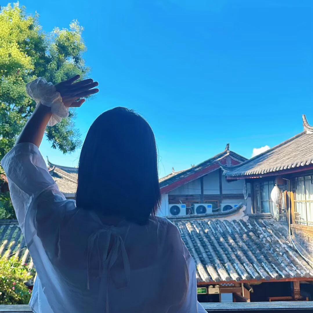 梁同学👩‍🎓