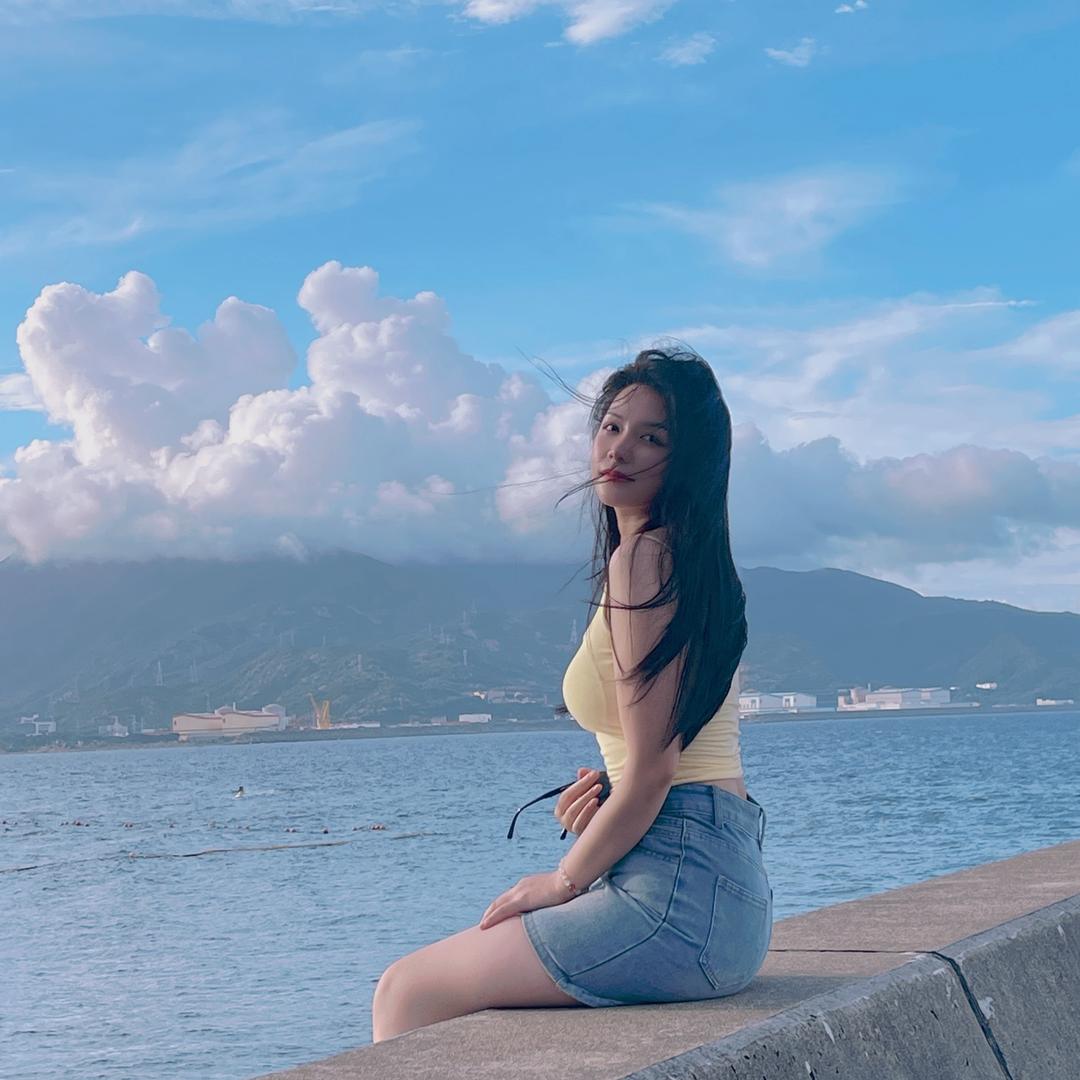 不愿讲道李女士