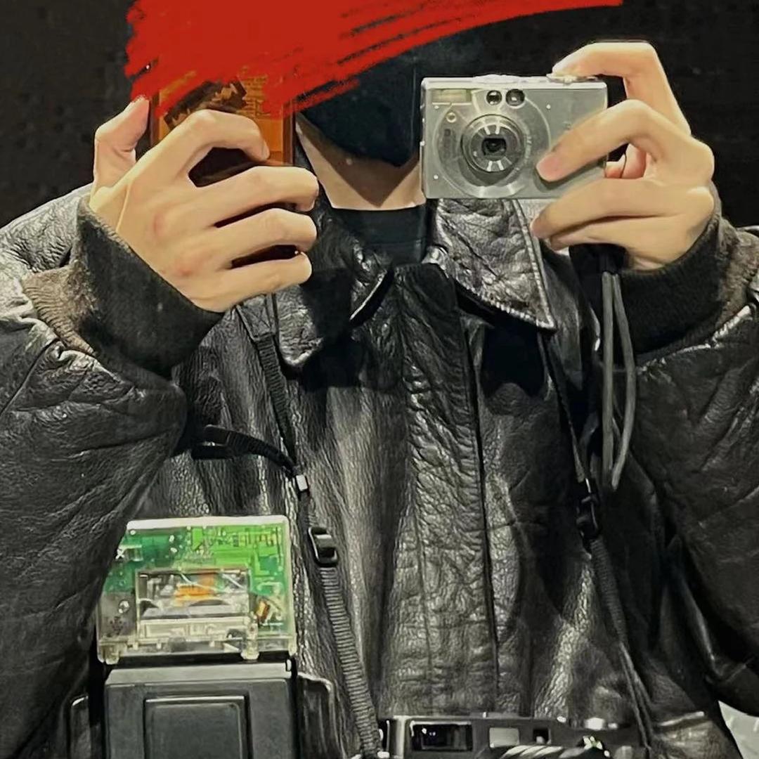 四月