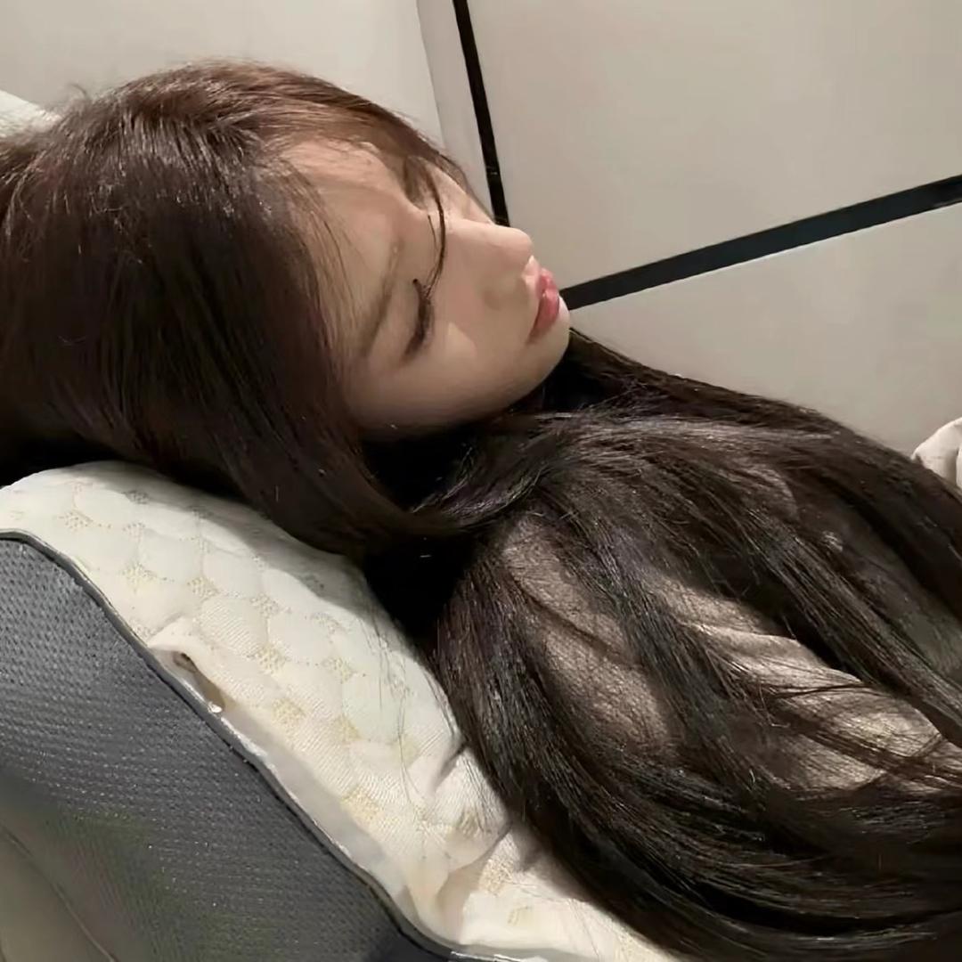 𝘾.🥥