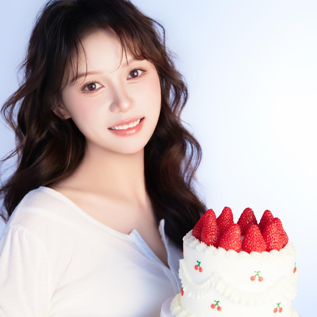 小瓶盖🍼（9月30日过生日啦🎂）