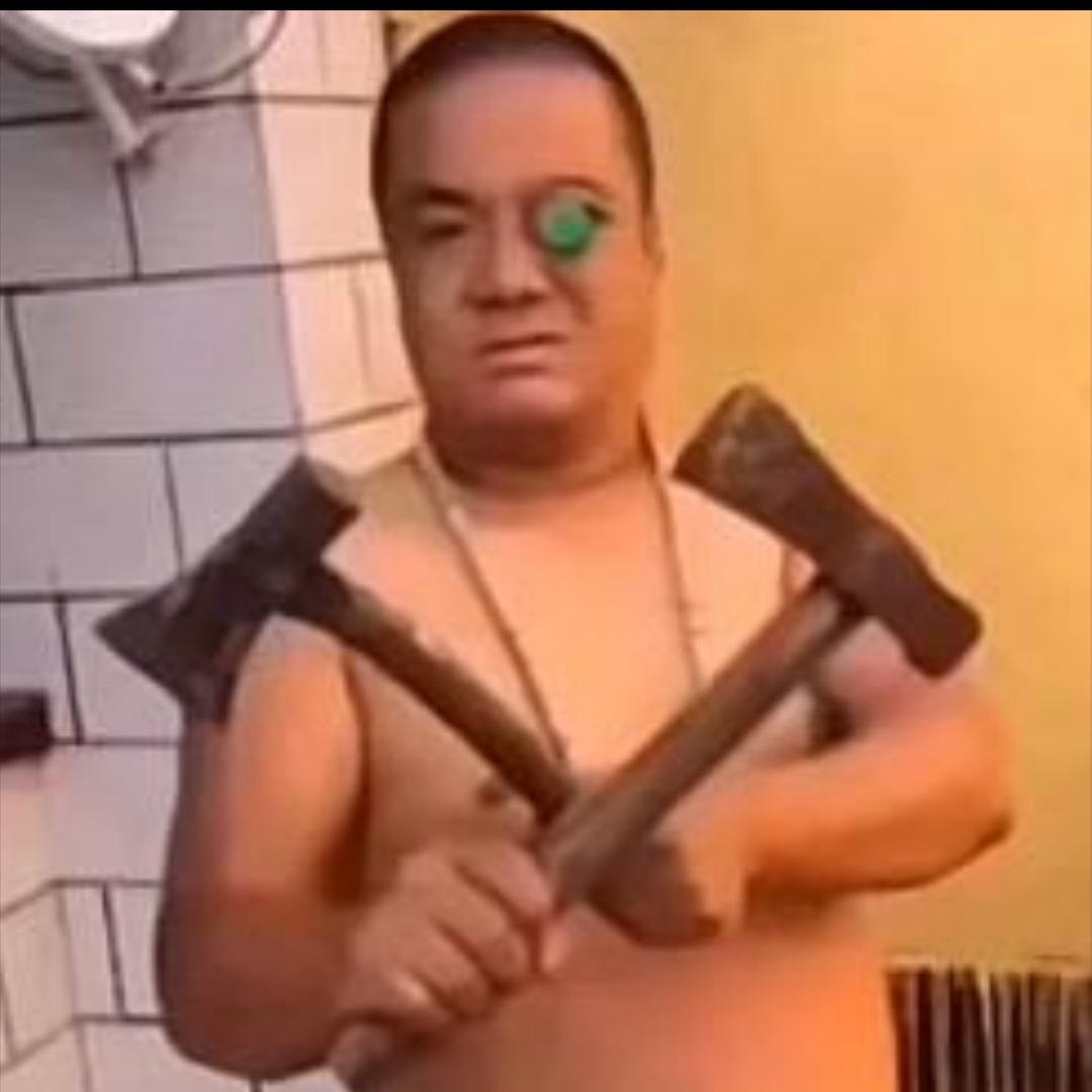 女王殿下的哥哥养的狗的主人