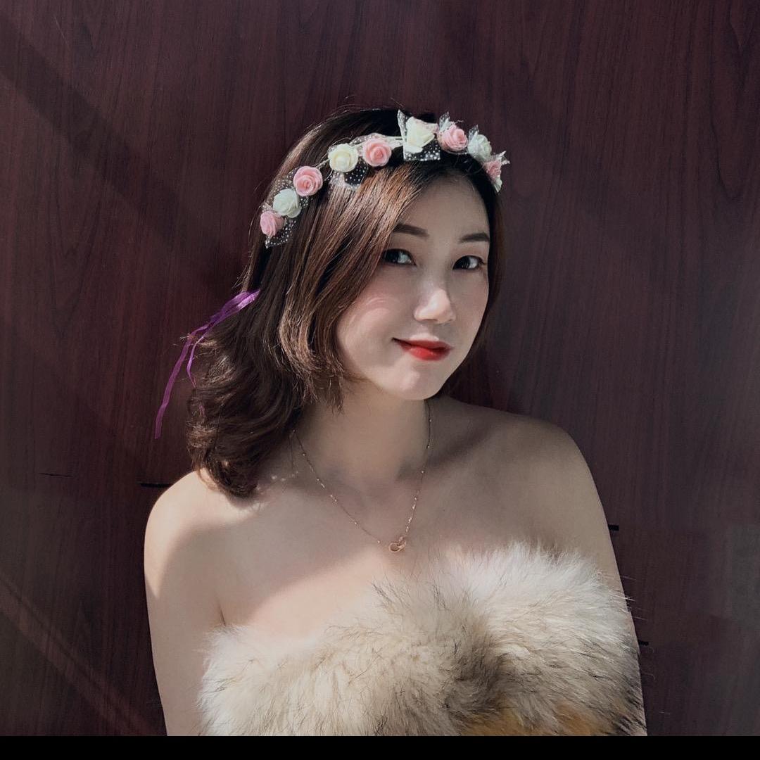 @莉莉