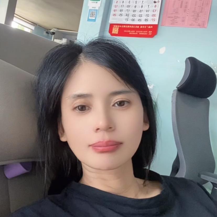 阿华呀🎼