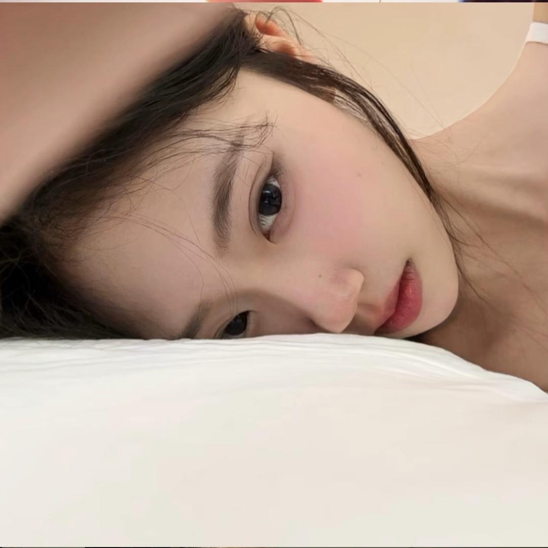 赵赵.