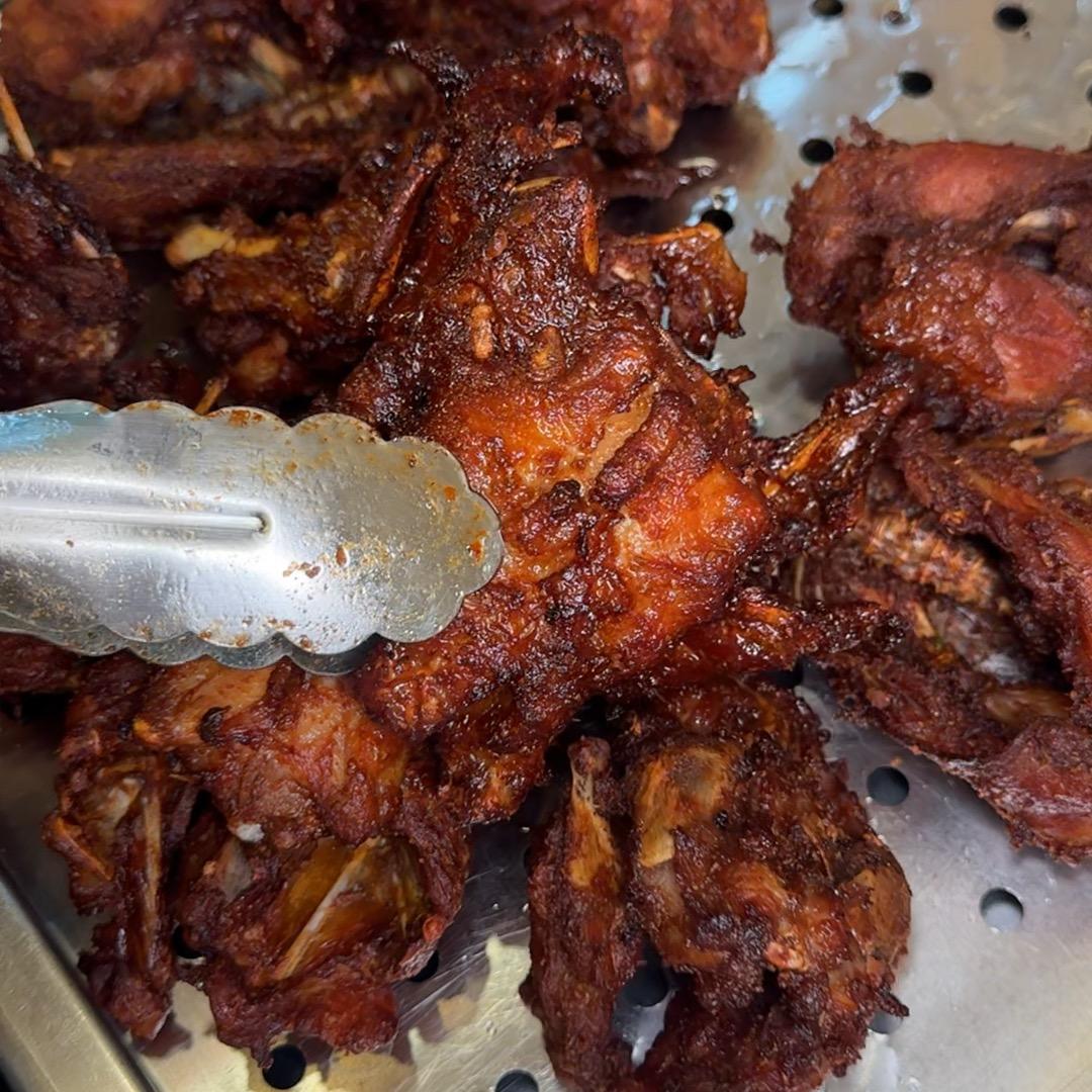 品奉凰中式炸鸡李老师