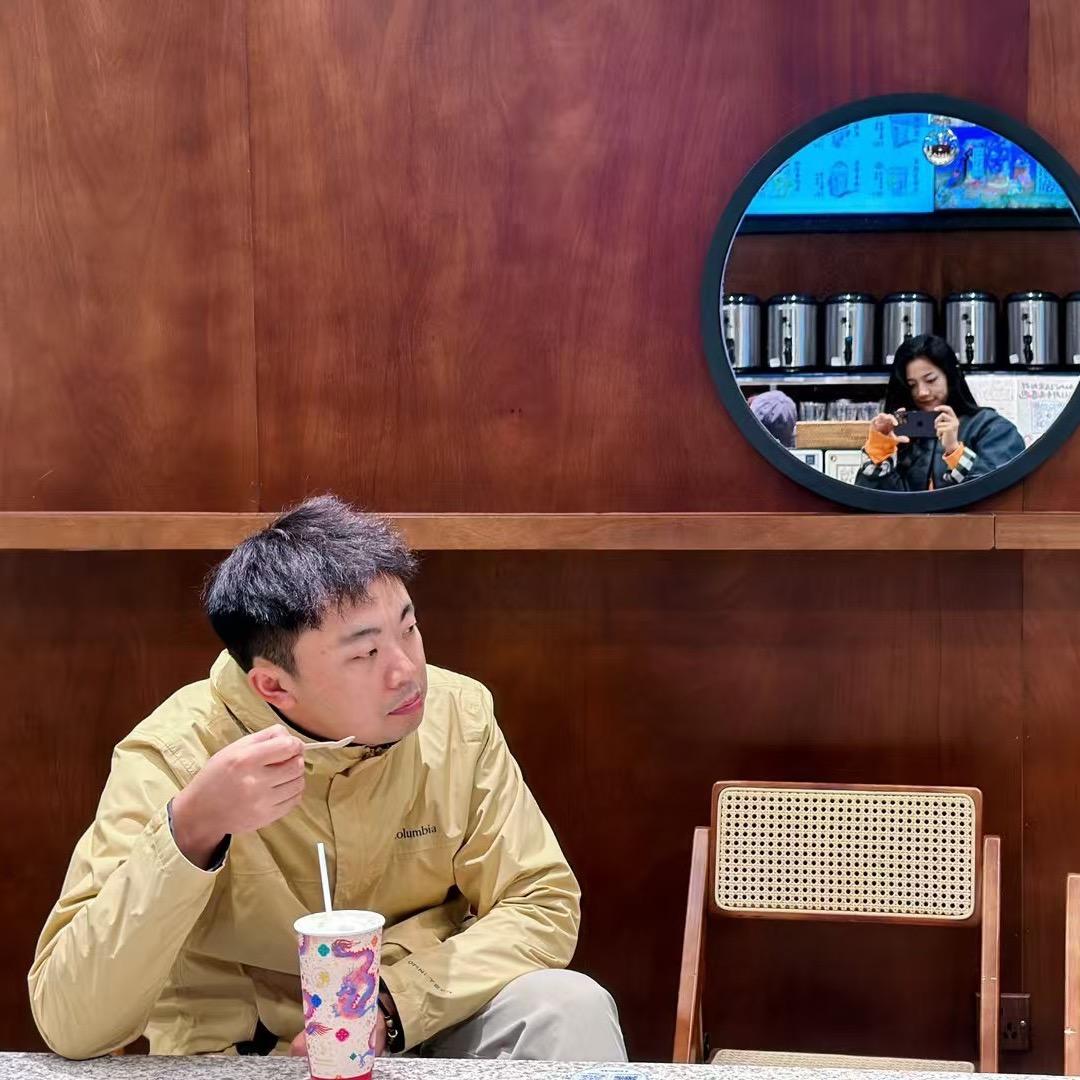 红盒子朋友圈