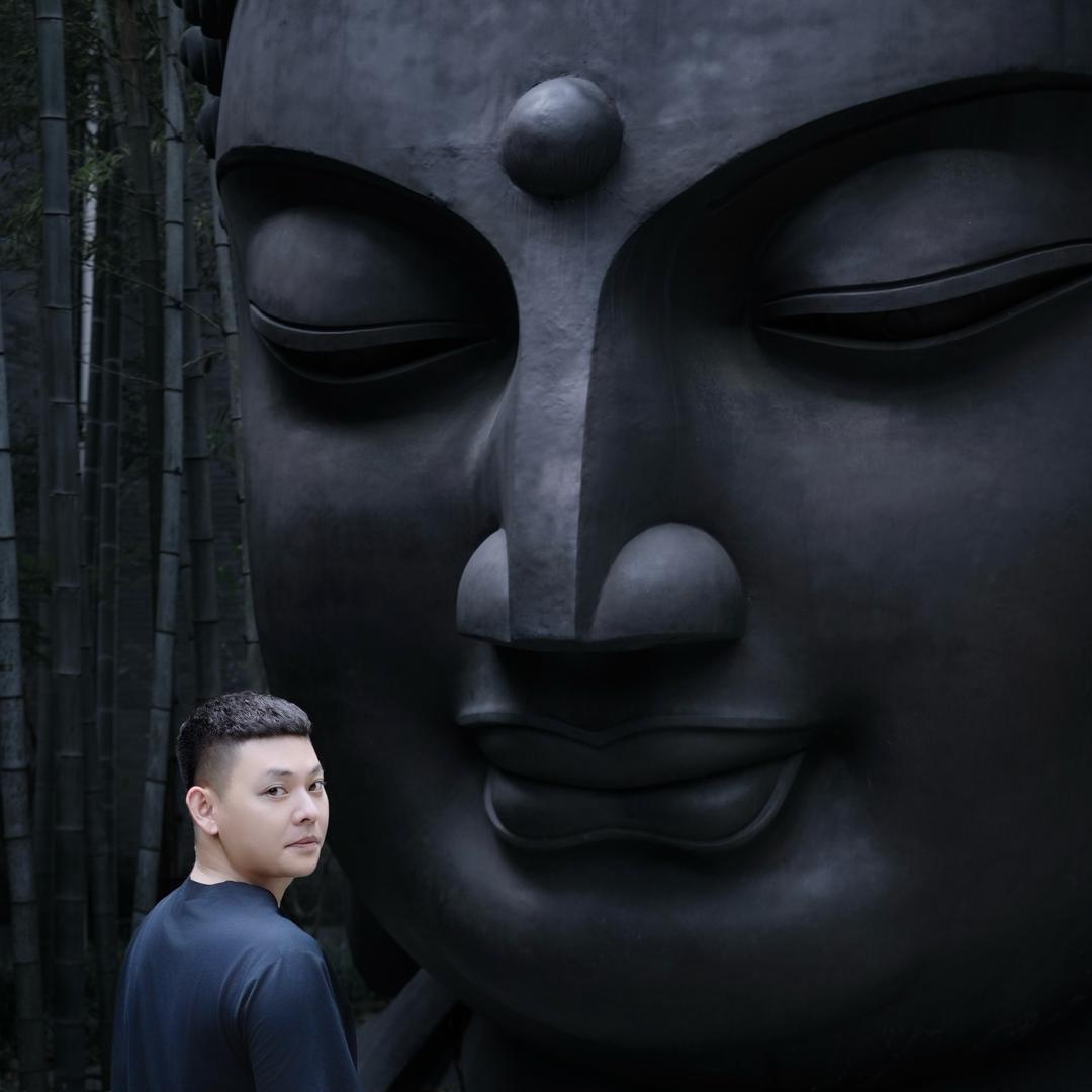 卡姿兰大男孩