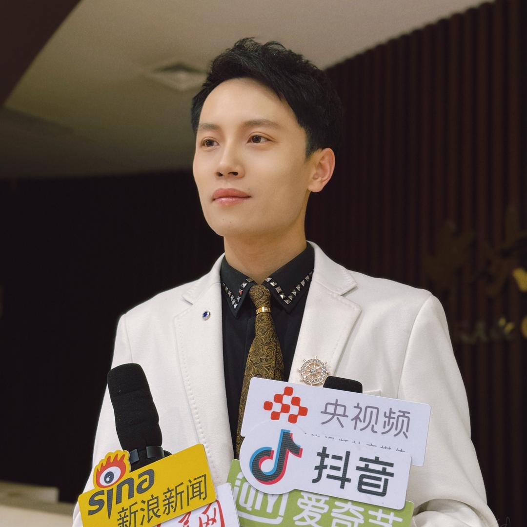 吴嘉伟