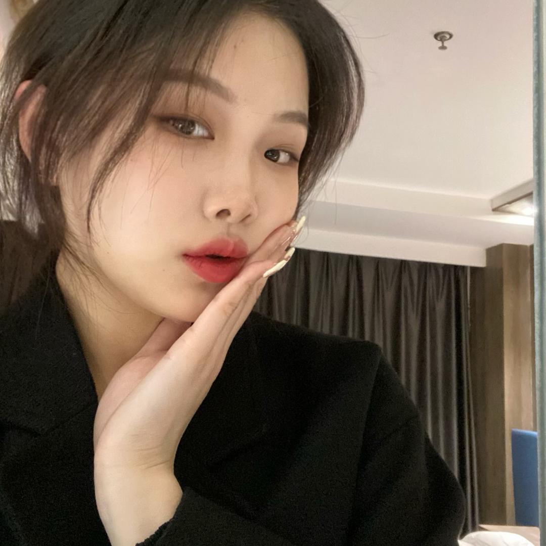 盼月亮🌙