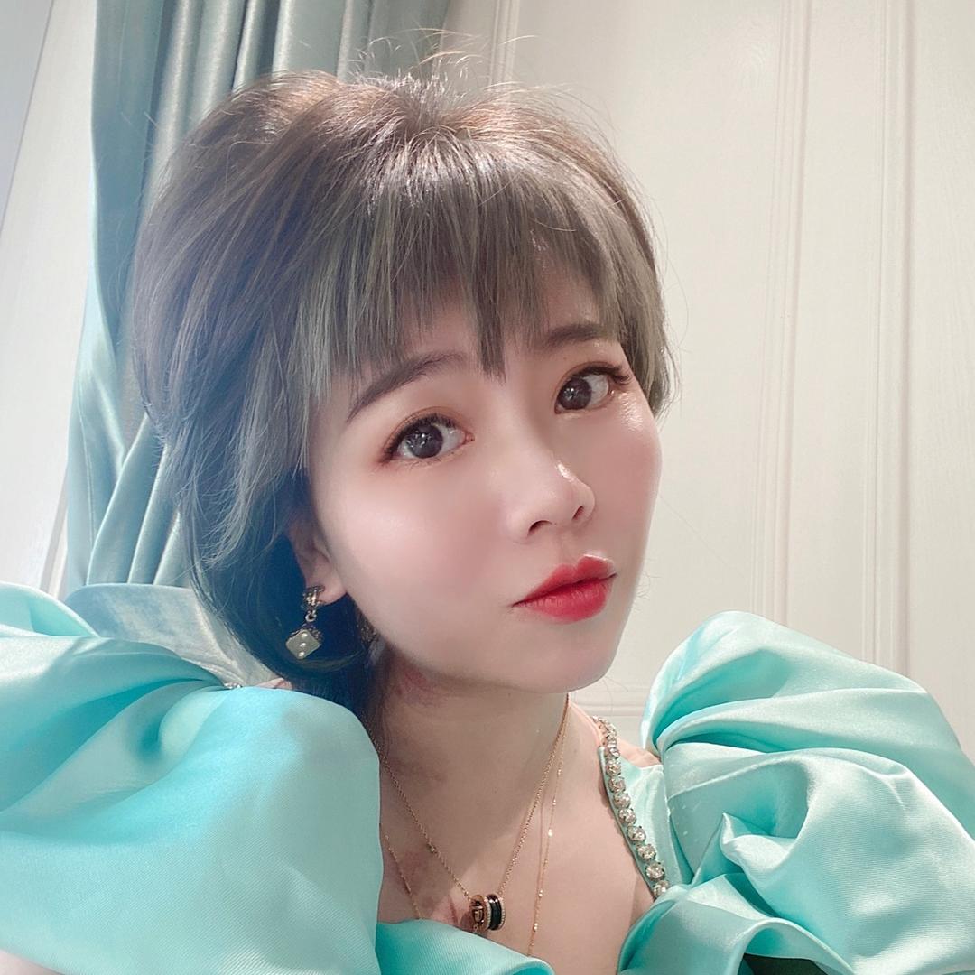 ＂❥ Y°๓ 云圈圈_。💕এ