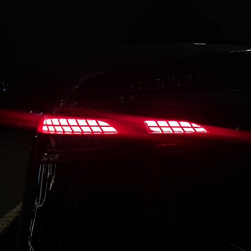 三叉星徽照亮你