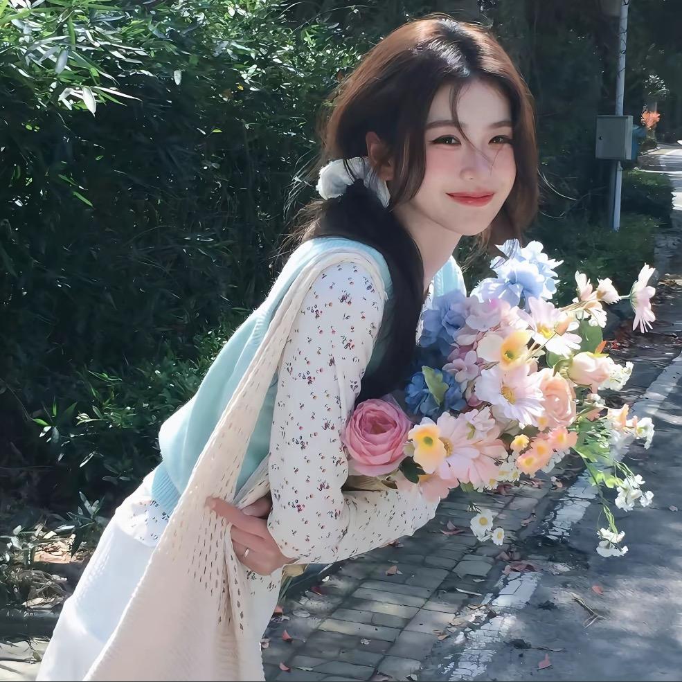 懒得翻身的咸🐟