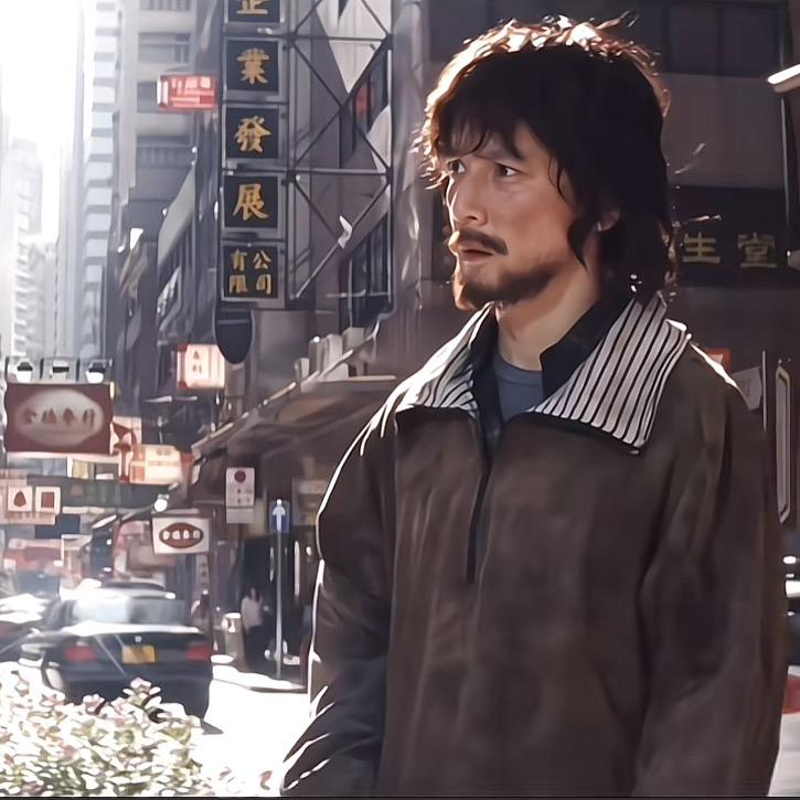 爱骑马的小姐姐