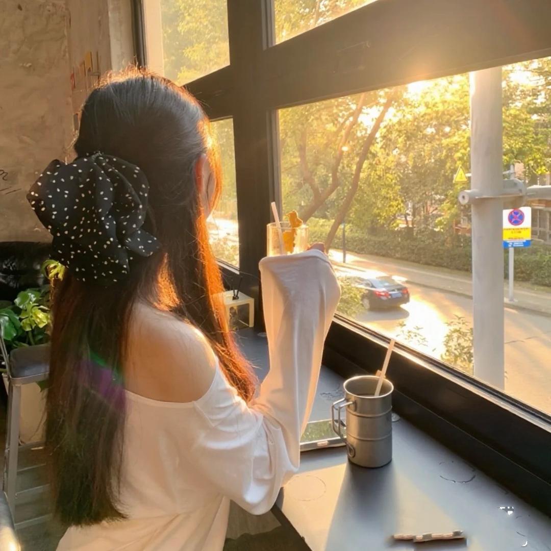 月月