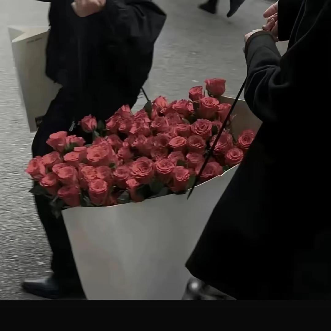 💞᭄ཽ࿆爱财 悦已꧔ꦿ᭄❀ ͜҉: