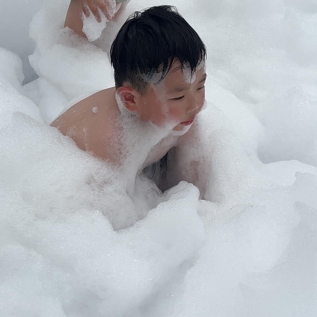 (雅阁斯）专业批发淋浴房移门