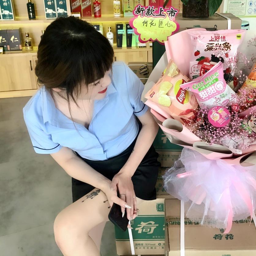 一杯冰可乐🌸