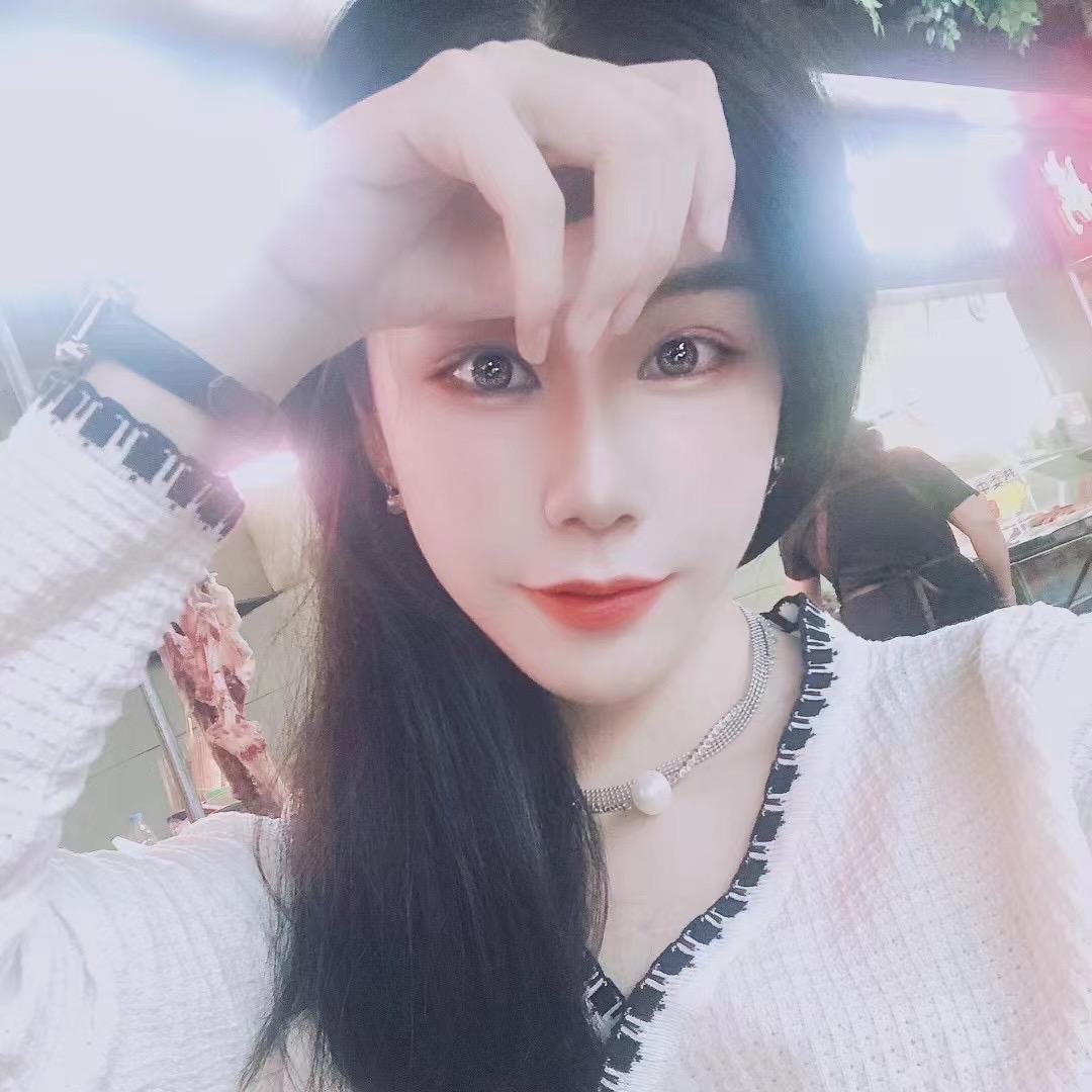 奥特曼和小怪兽