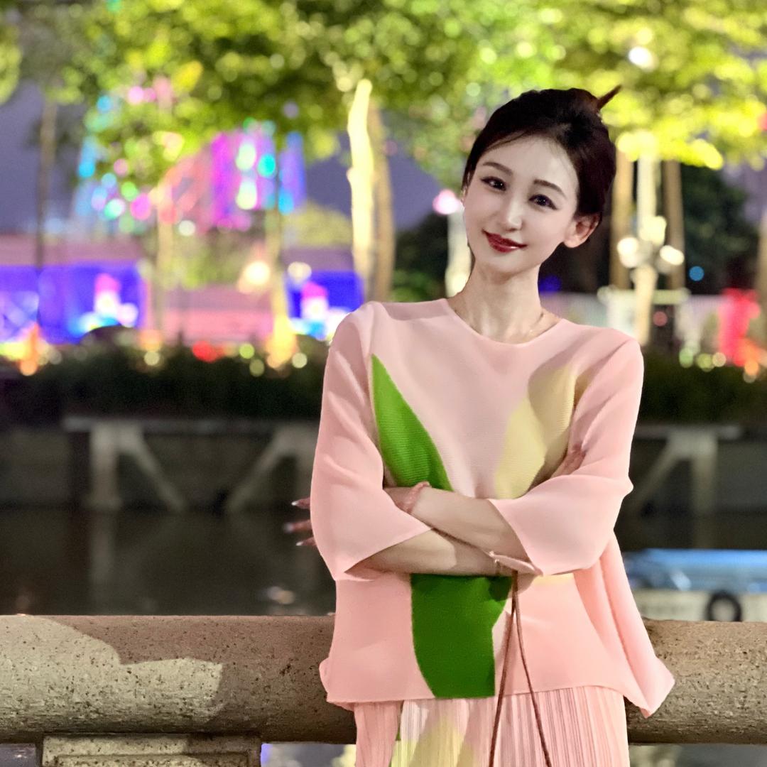 吕小妖的衣橱🌸