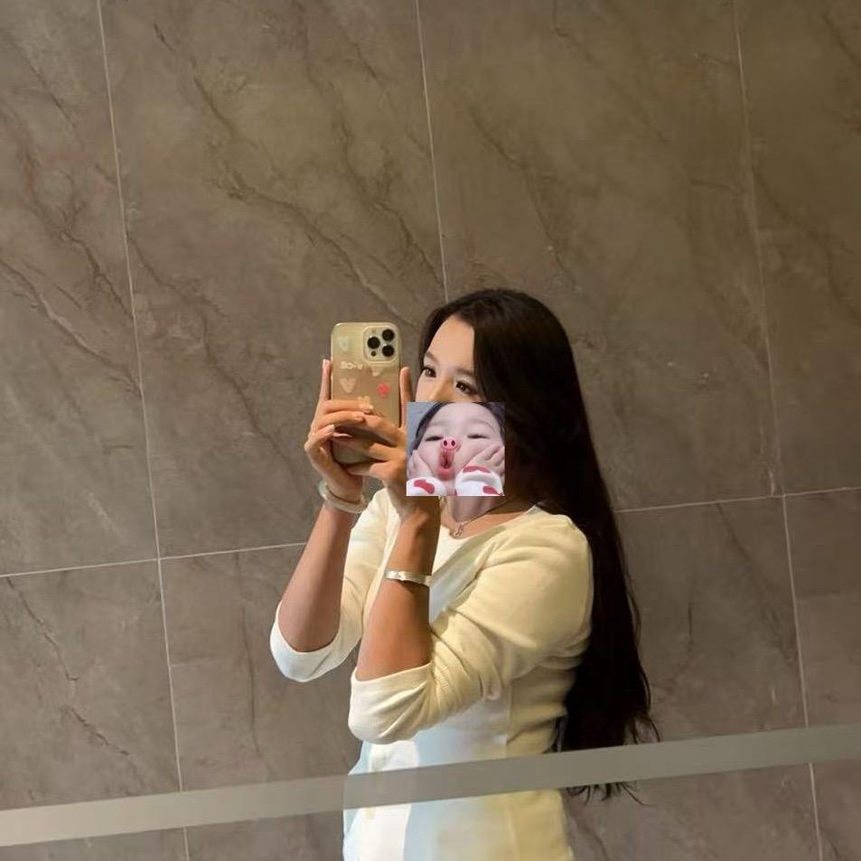 小虎牙🌻（橱窗营业中）