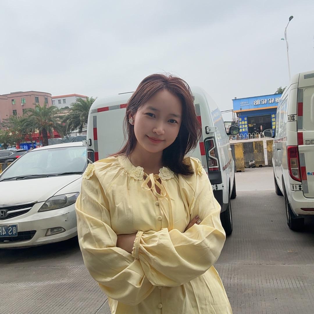 地上铁新能源租车