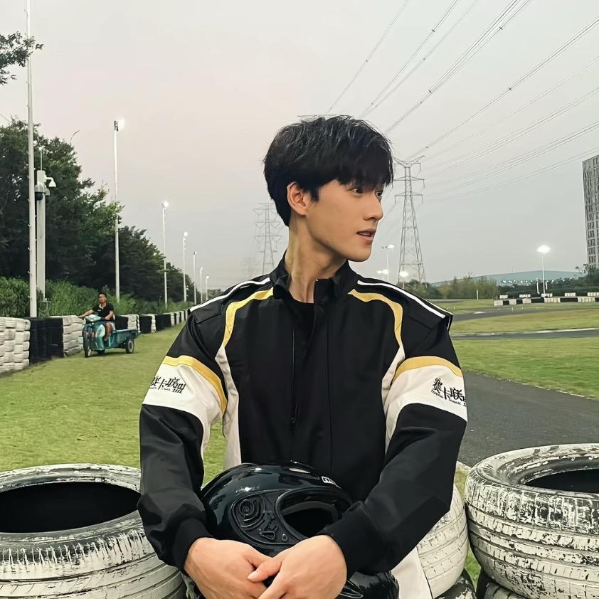 杨葱头.