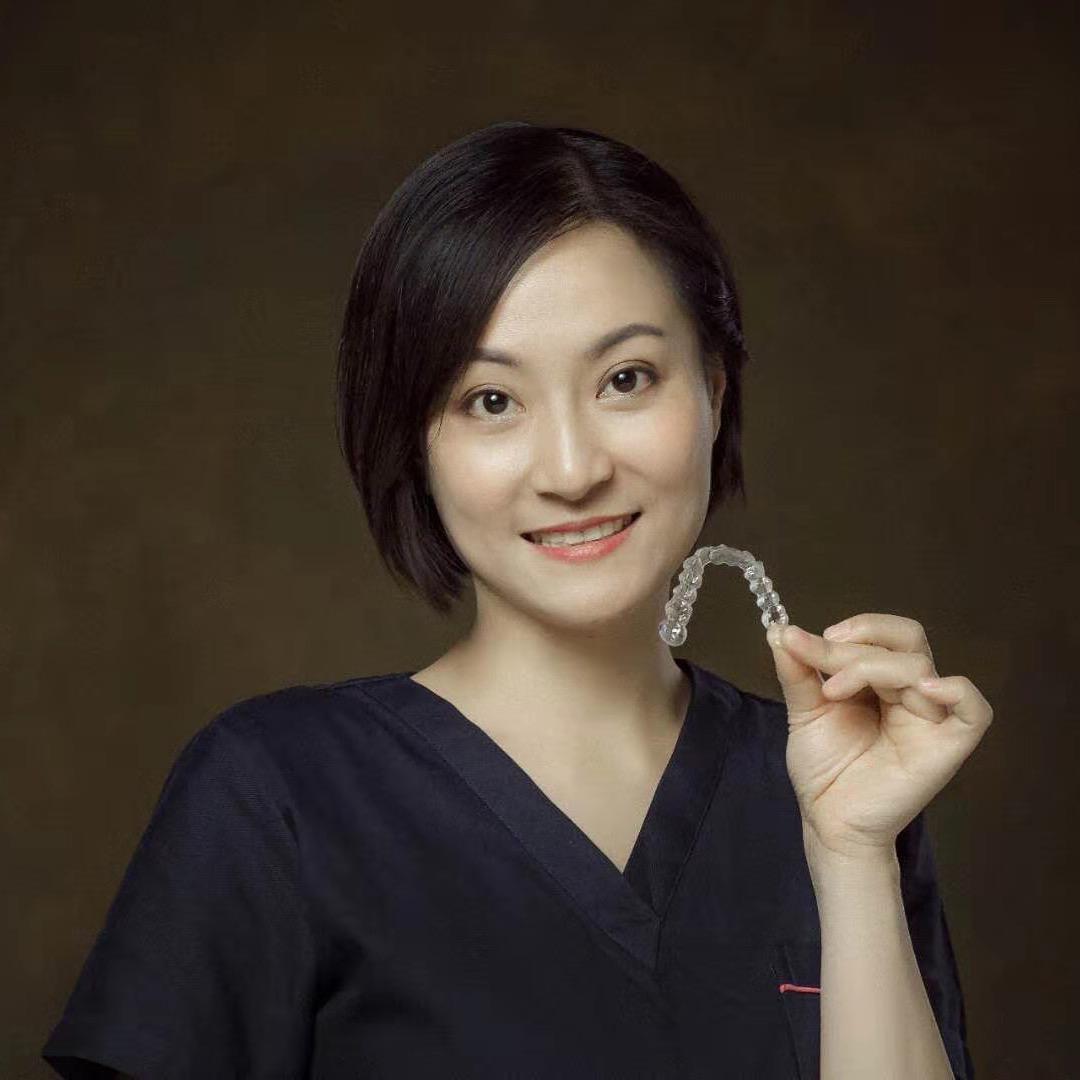 郑州牙齿矫正张沛