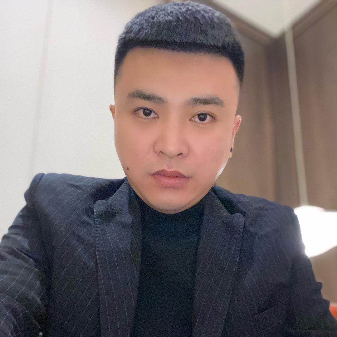 大伟情感故事馆