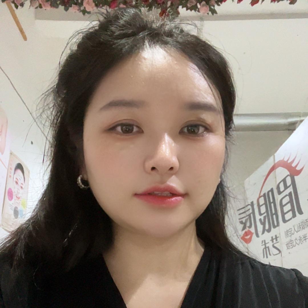 秀秀美容美甲中心官方号