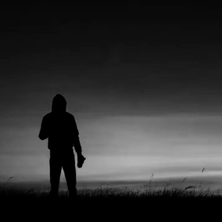 ㅤ︉︋︍︋︉︋ ㅤ舍得