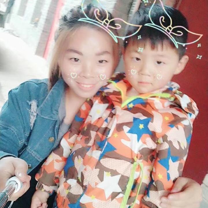 💞࿐:: ღ᭄ꫛ傻丫头loveyou