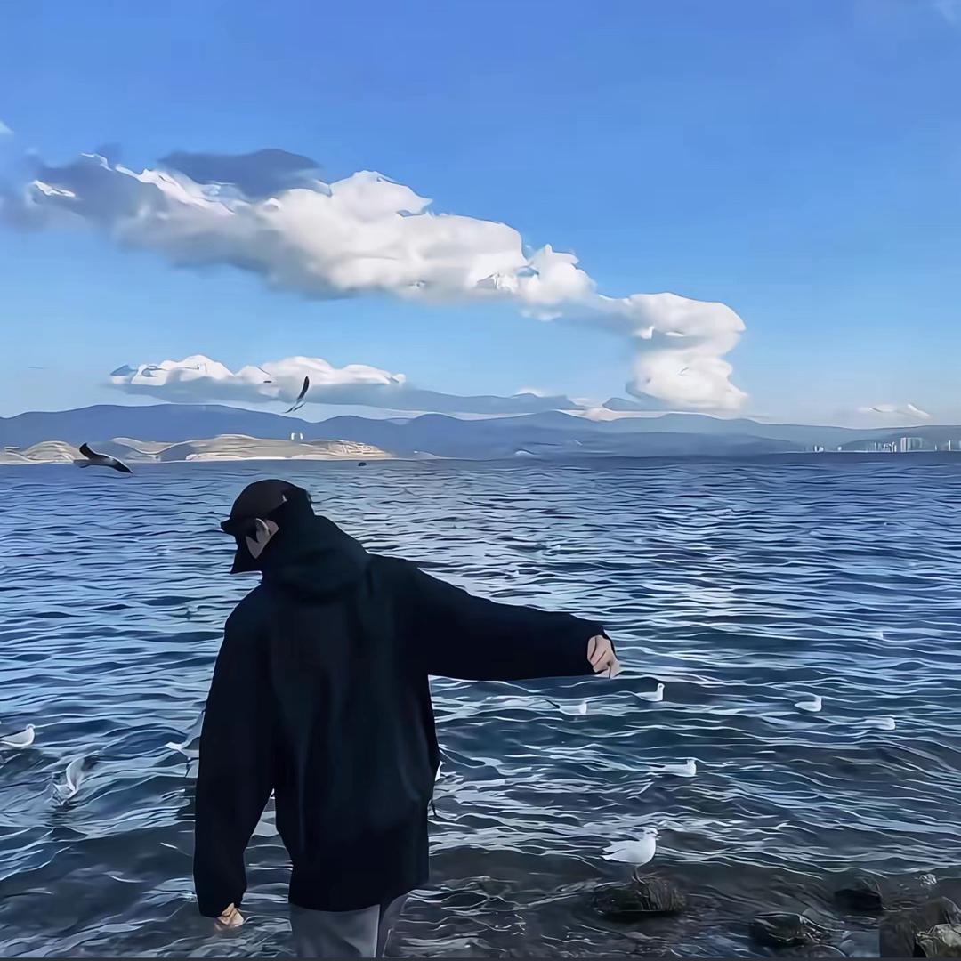 🌼爱听异类☀️