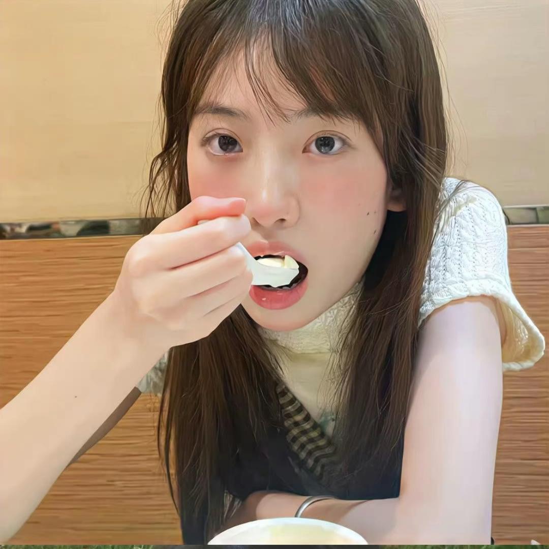小 萱∩