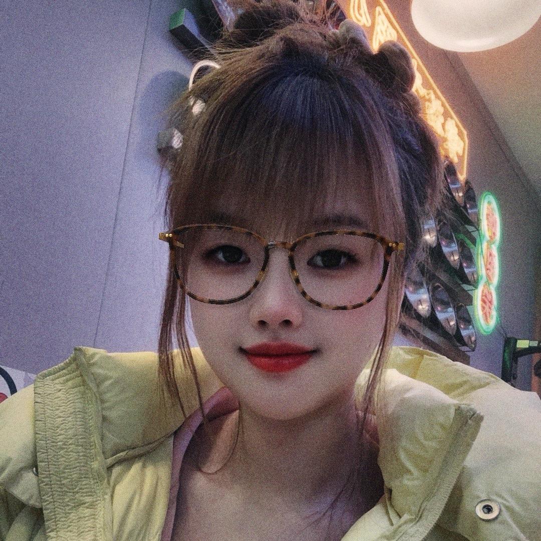 陈ying