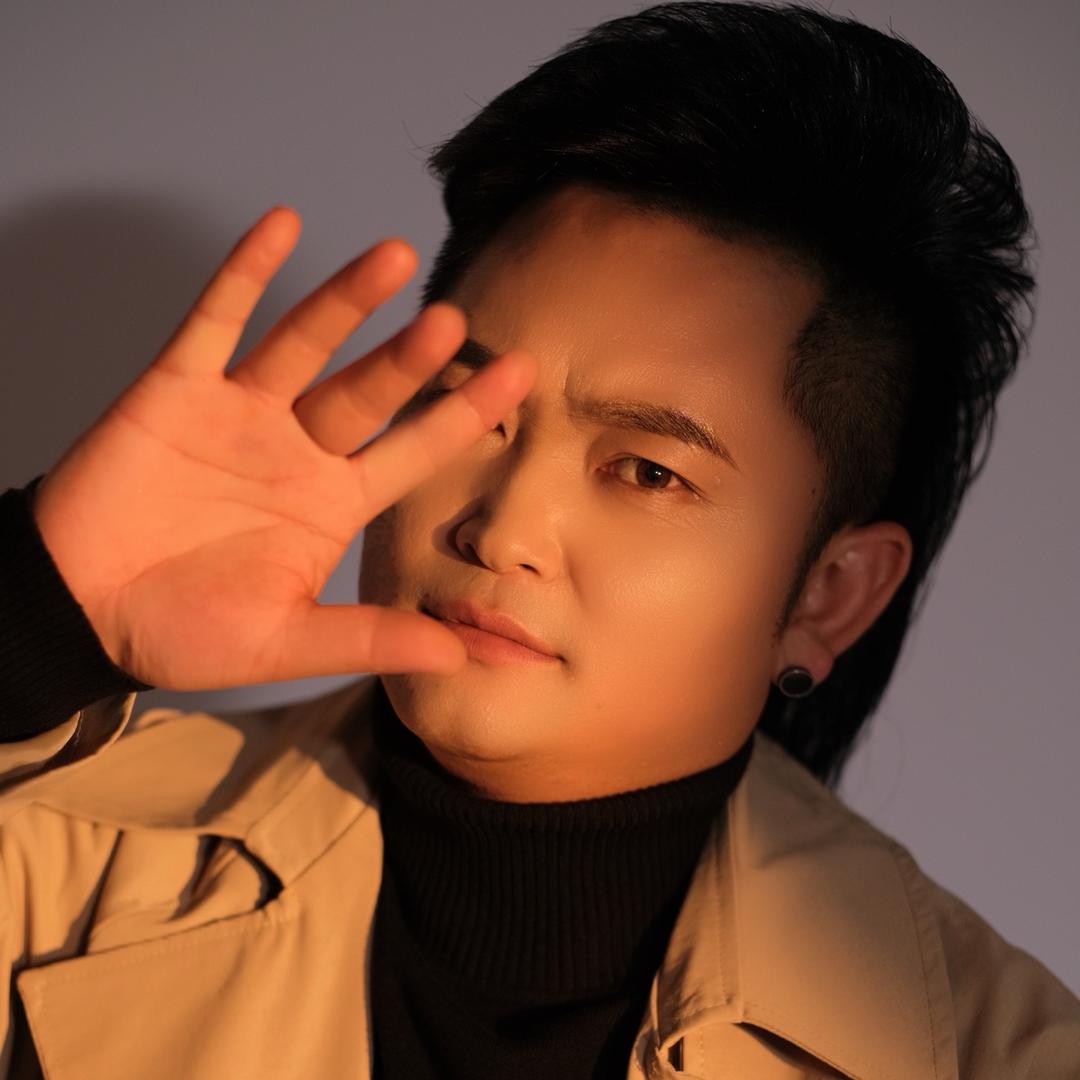 白玛扎西🐱⁰²⁰⁸(沉默半生)原创