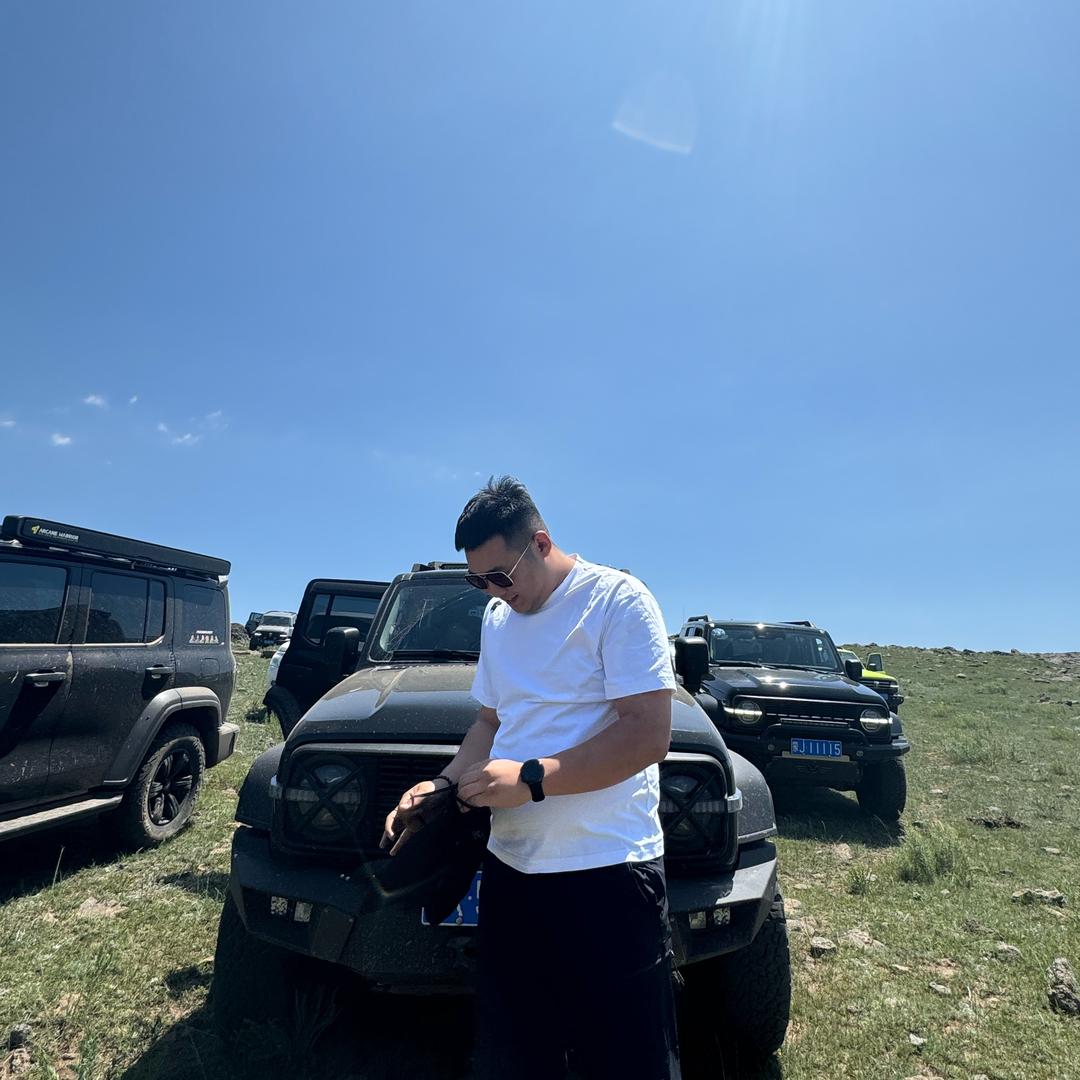 杨名李万
