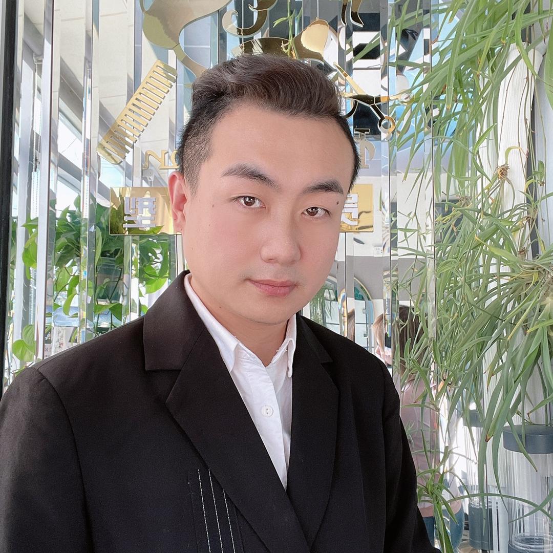 贵族造型阿涛