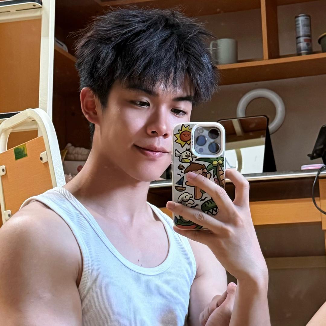 香辣鸡腿堡