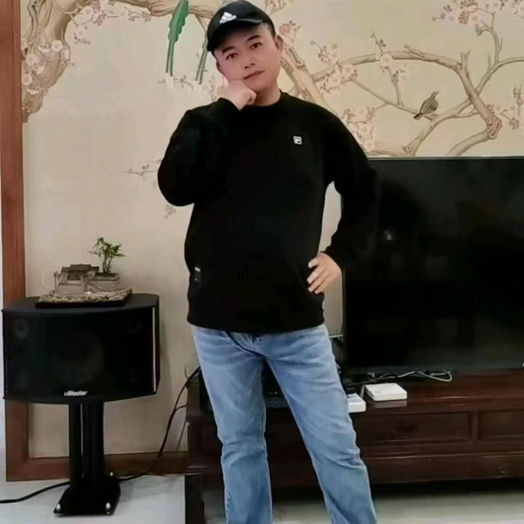 黑宝哥