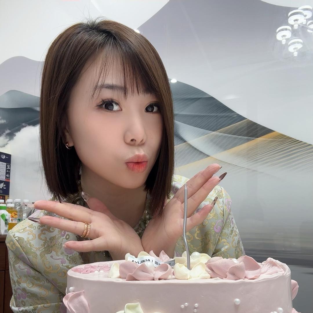 茉莉Jia