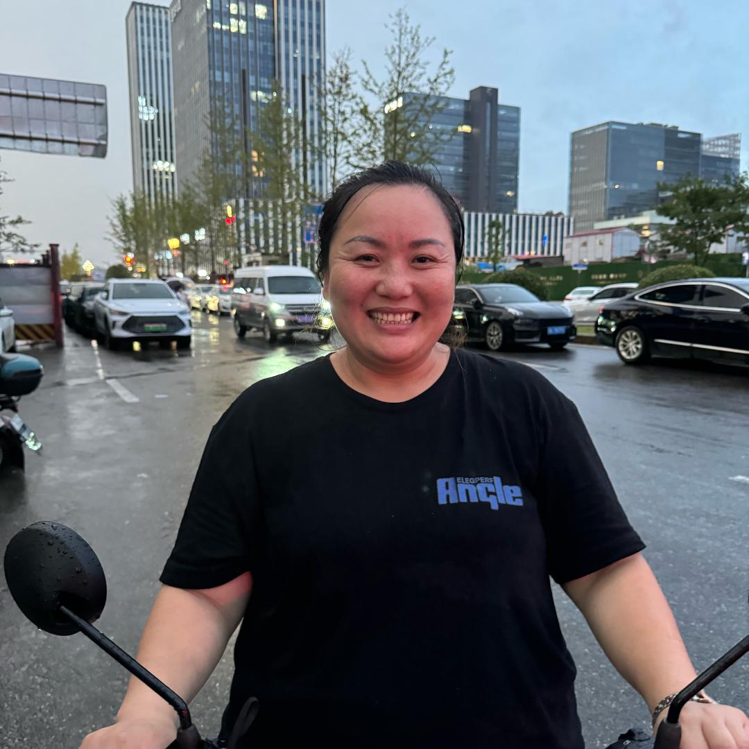 孙姐（顶峰相见）