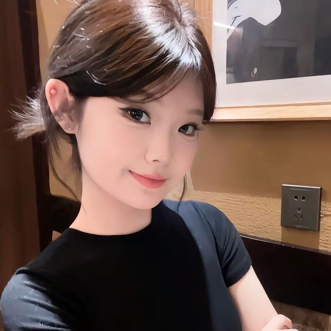 美女想不通a.